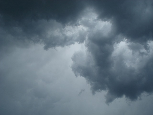 dark clouds-stormy-gloomy-representing-difficult-times